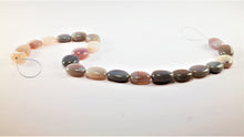 Load image into Gallery viewer, Chic Grey-Blue and Creme Agate Necklace