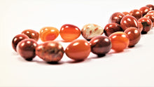 Load image into Gallery viewer, Carnelian Red Agate Natural Necklace