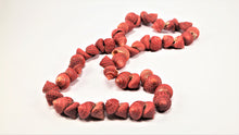 Load image into Gallery viewer, Red Shell Necklace