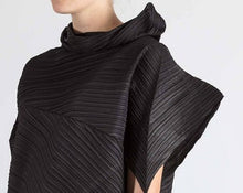 Load image into Gallery viewer, pleated dress with short sleeves by caren shen
