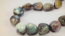 Load image into Gallery viewer, Wonderful Blue Layer Agate Neckpiece
